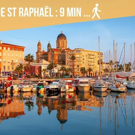 Seduisant 68m2 - 200 M De La - Centre * Saint-Raphael (Var)