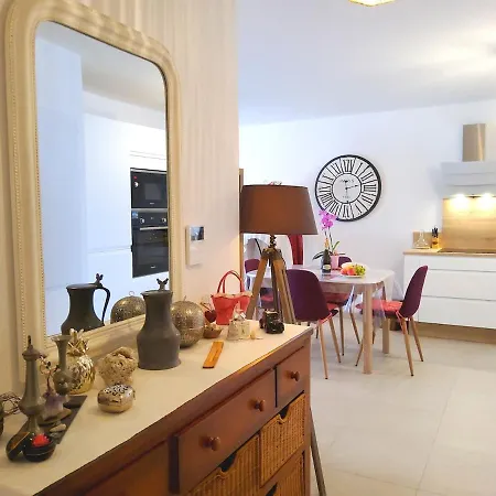 Seduisant 68m2 - 200 M De La - Centre Apartment *