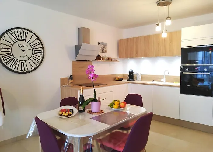 Séduisant 68m2 - 200 M De La - Centre Apartamento